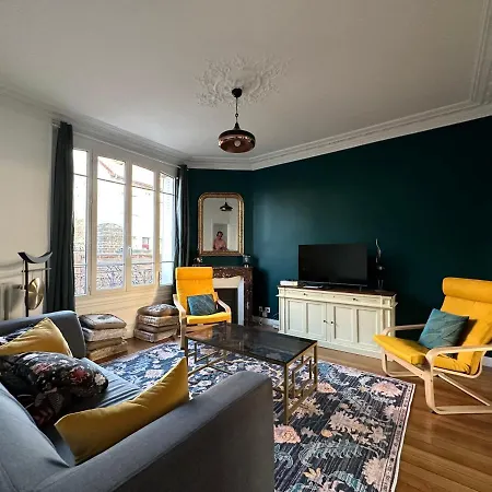 Maison Renovee A Cote De La Gare *