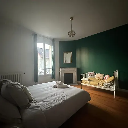 Maison Renovee A Cote De La Gare *